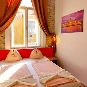 Hostel Goodmo Smart, Budapest
