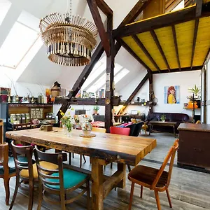 Nest Hostel